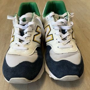 New Balances Size 9.5